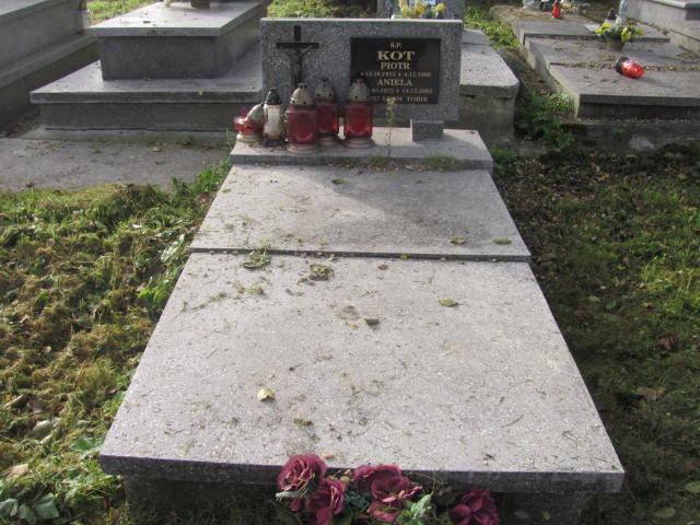 Grób Aniela Kot