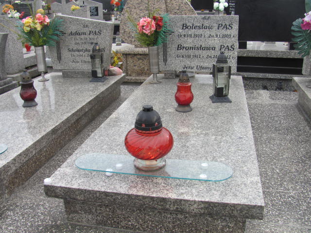 Grób Bronisława Paś