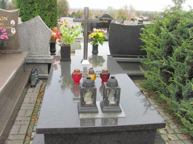 Grób Michał Garnek